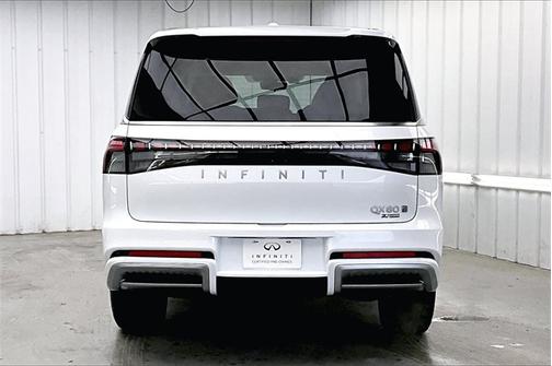 2025 INFINITI QX80 SENSORY