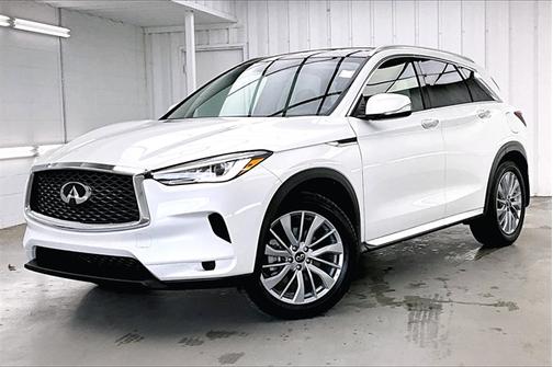 2023 INFINITI QX50 LUXE