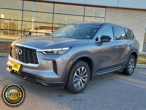 2024 INFINITI QX60 PURE