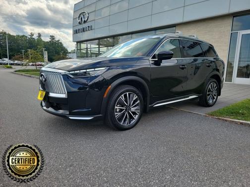 Diamond Black 2026 INFINITI QX60 Luxe