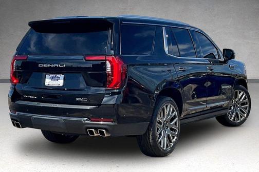 Onyx Black 2025 GMC Yukon Denali Ultimate