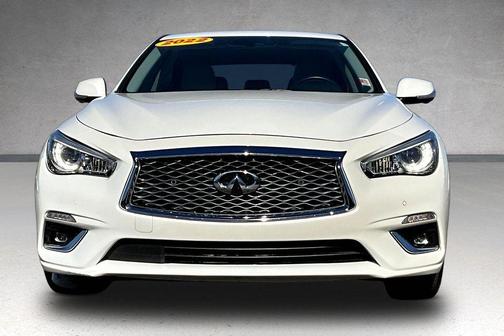 Majestic White 2022 INFINITI Q50 LUXE
