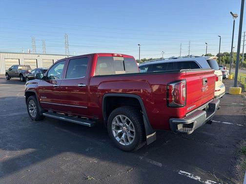 Red Quartz Tintcoat 2018 GMC Sierra 1500 SLT