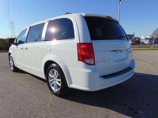 Photo 5 of 32 of 2020 Dodge Grand Caravan SXT