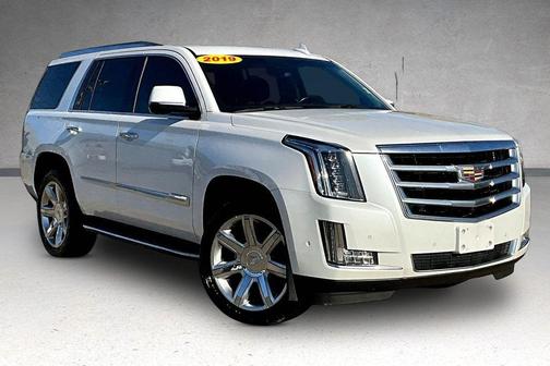 Crystal White Tri-Coat 2019 Cadillac Escalade Luxury