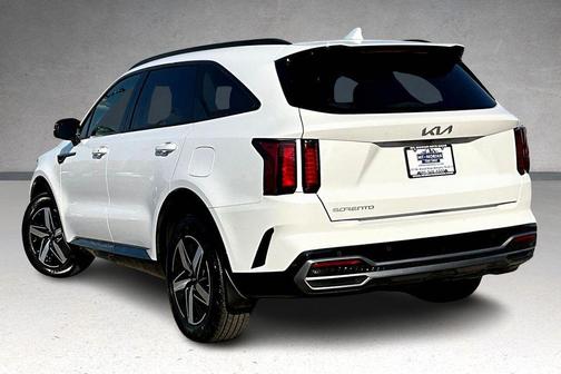 Glacial White Pearl 2023 Kia Sorento S