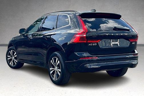 Black 2023 Volvo XC60 B5 Core