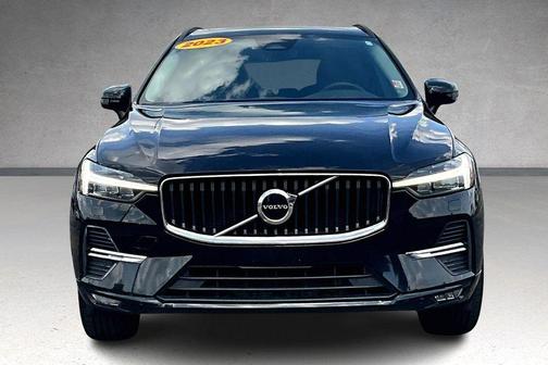 Black 2023 Volvo XC60 B5 Core