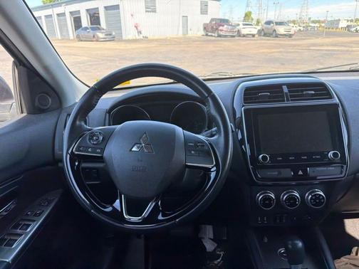 Silver 2020 Mitsubishi Outlander Sport 2.0 SE