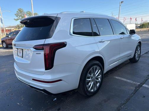 Crystal White Tri-Coat 2021 Cadillac XT6 Premium Luxury FWD