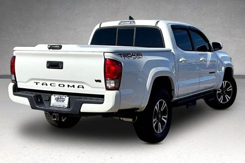 Super White 2016 Toyota Tacoma TRD Sport