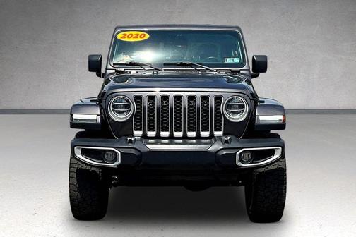 Granite Crystal Clearcoat Metallic 2020 Jeep Gladiator Overland