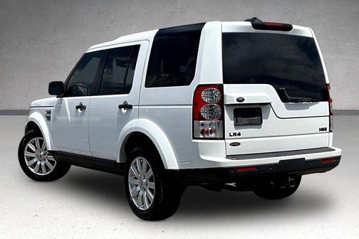 Fuji White 2013 Land Rover LR4 HSE