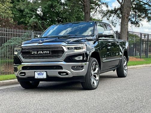 Diamond Black 2022 RAM 1500 Limited