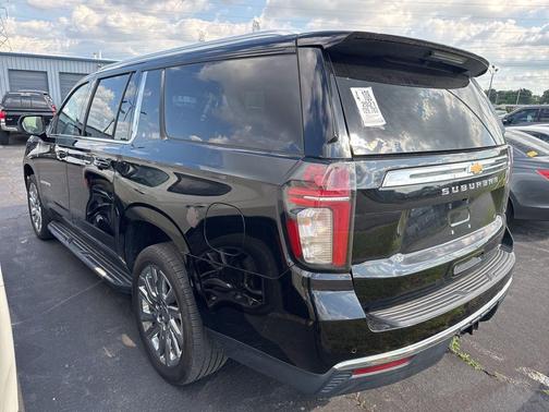 Black 2021 Chevrolet Suburban LT