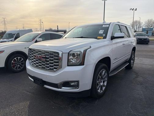 White Frost Tri-Coat 2020 GMC Yukon Denali