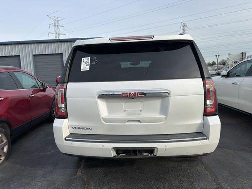 White Frost Tri-Coat 2020 GMC Yukon Denali