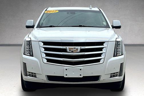Crystal White Tri-Coat 2017 Cadillac Escalade ESV Luxury