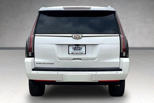 Crystal White Tri-Coat 2017 Cadillac Escalade ESV Luxury