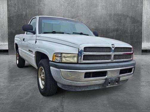 2000 Dodge Ram 1500 2dr Reg Cab 119' WB