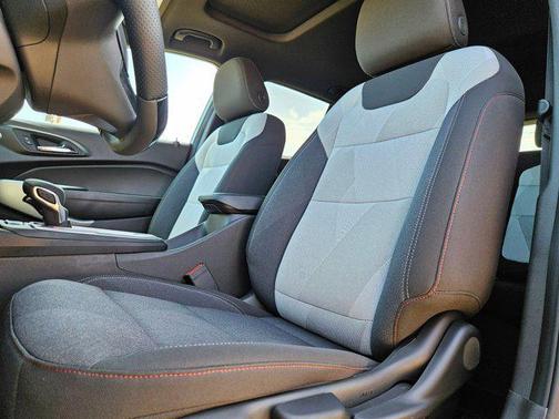 2025 Chevrolet Trax FWD 1RS