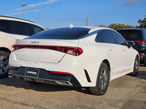 2022 Kia K5 LXS
