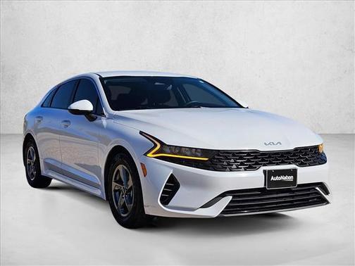 2022 Kia K5 LXS