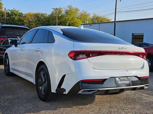 2022 Kia K5 LXS
