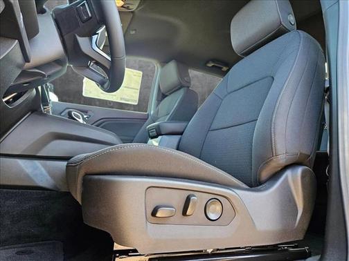 2025 Chevrolet Colorado LT
