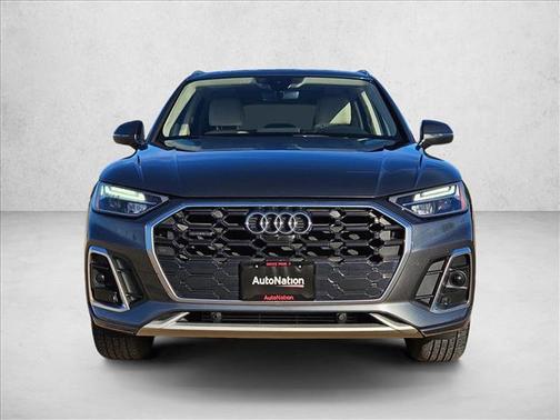 2022 Audi Q5 45 S line Premium Plus