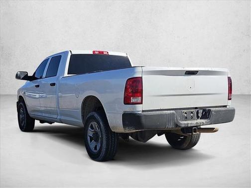 2017 RAM 3500 Tradesman Crew Cab 4x2 8' Box