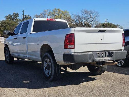 2017 RAM 3500 Tradesman Crew Cab 4x2 8' Box