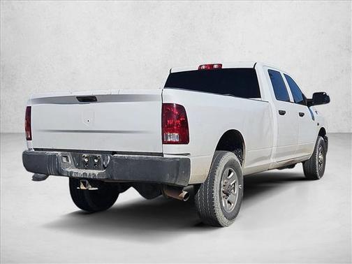 2017 RAM 3500 Tradesman Crew Cab 4x2 8' Box