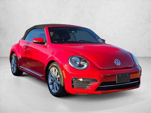 2018 Volkswagen Beetle 2.0T SE