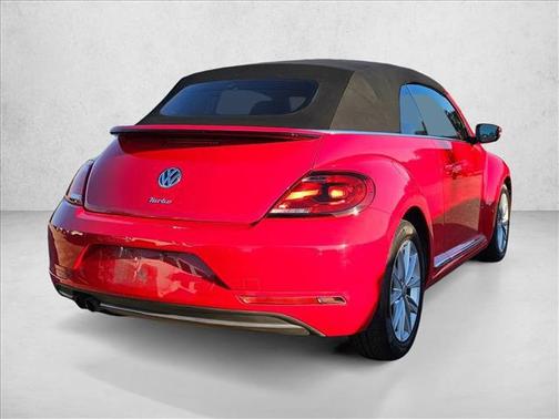 2018 Volkswagen Beetle 2.0T SE