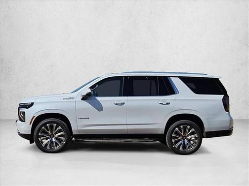 Polar White Tricoat 2026 Chevrolet Tahoe 4WD High Country