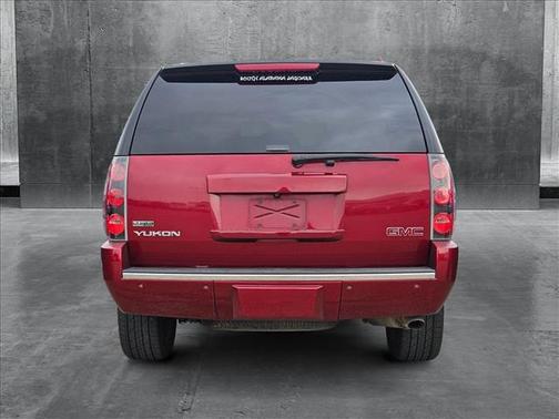 2011 GMC Yukon Denali