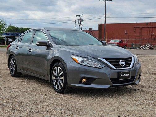 2017 Nissan Altima 2.5 SV