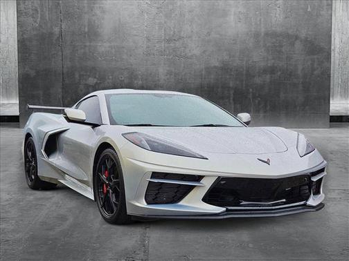 2021 Chevrolet Corvette Stingray w/2LT