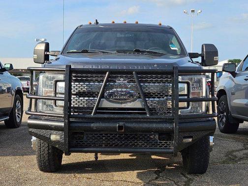2019 Ford F-350 Lariat