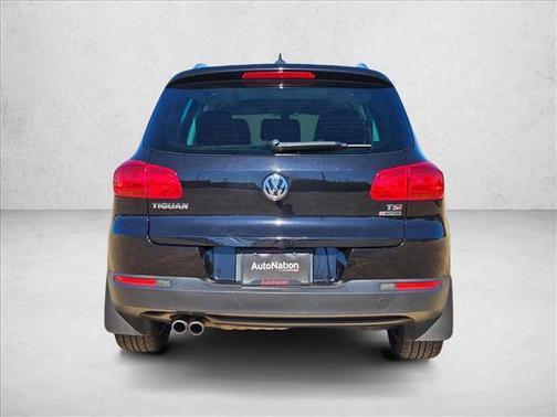 2017 Volkswagen Tiguan 2.0T Wolfsburg Edition