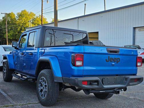 2024 Jeep Gladiator Sport S