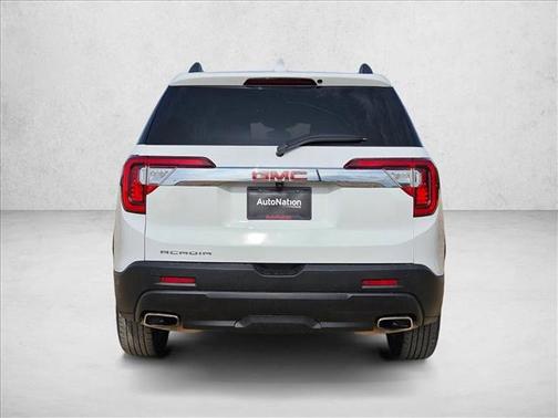 2023 GMC Acadia FWD SLT
