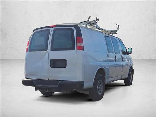 2017 Chevrolet Express 2500 Work Van