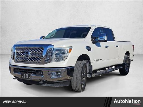 2017 Nissan Titan XD SL