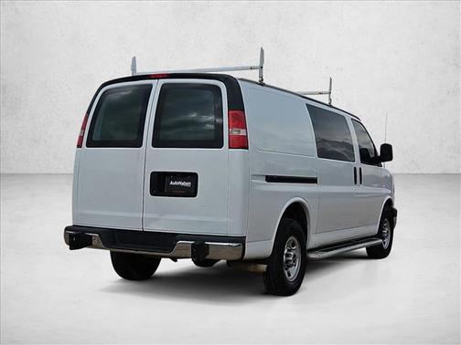 2017 GMC Savana 2500 Work Van