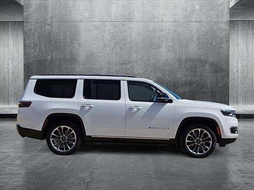 2024 Jeep Wagoneer Series III 4x4