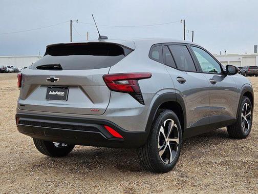 Sterling Gray Metallic 2026 Chevrolet Trax FWD 1RS