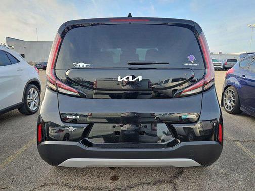 2023 Kia Soul EX