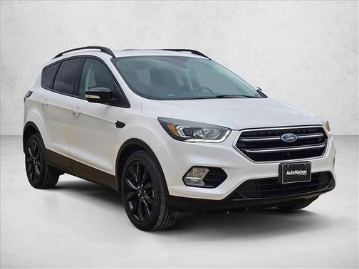 WHITE PLATINUM MET TRI-COAT 2017 Ford Escape Titanium